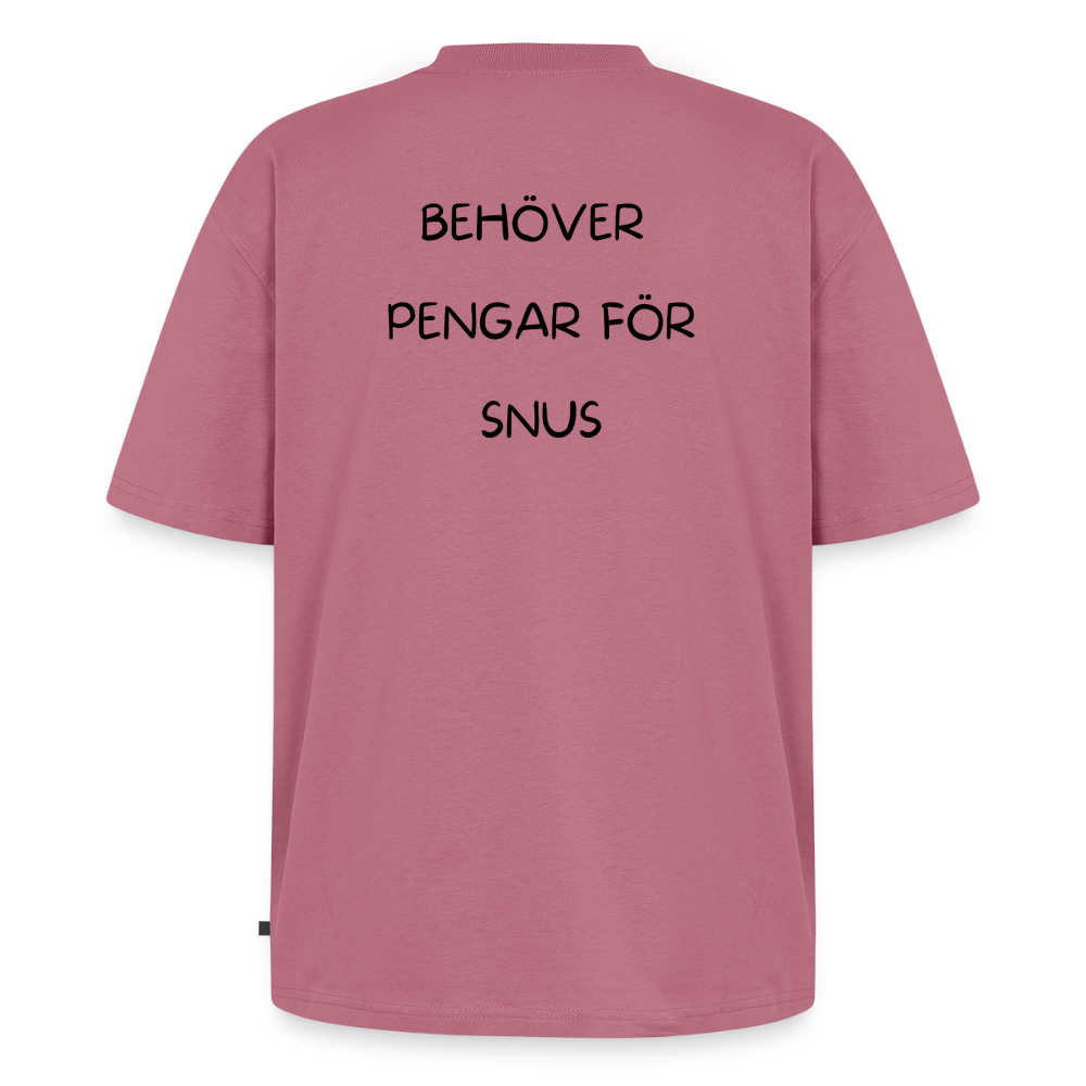 Behöver pengar för snus Oversized premium-T-shirt unisex - malvafärgad